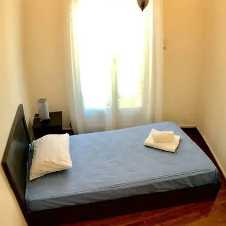 Efrosini's Suites *