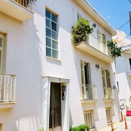 Efrosini's Suites Apartment *